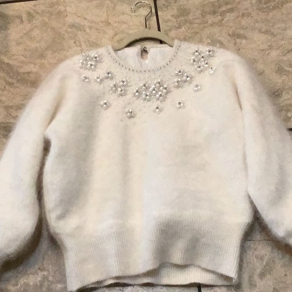 no name Sweaters - Vintage White bling Angora Sweater /top
